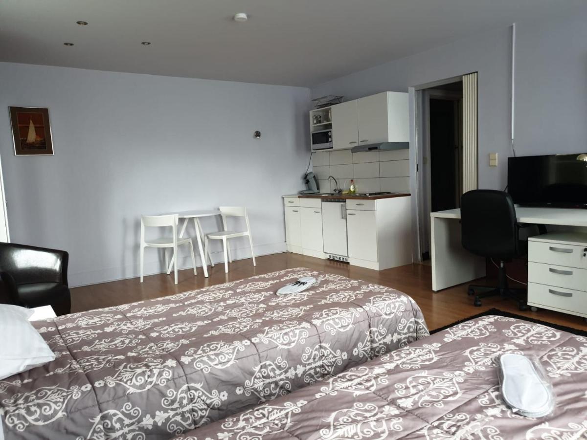 Jfk Hotel Zelzate - Gent Экстерьер фото