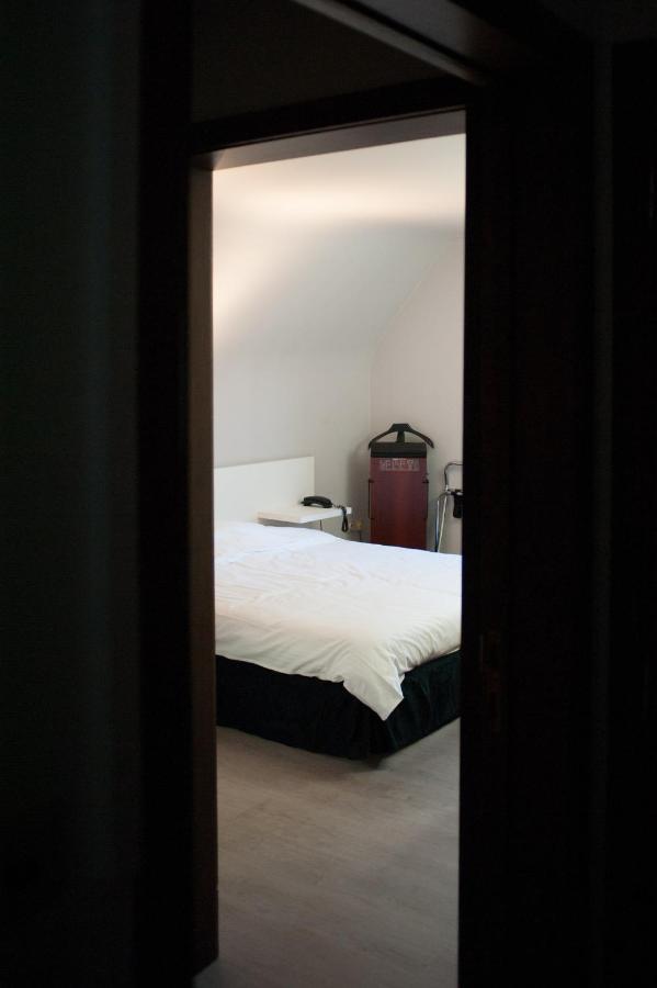 Jfk Hotel Zelzate - Gent Экстерьер фото
