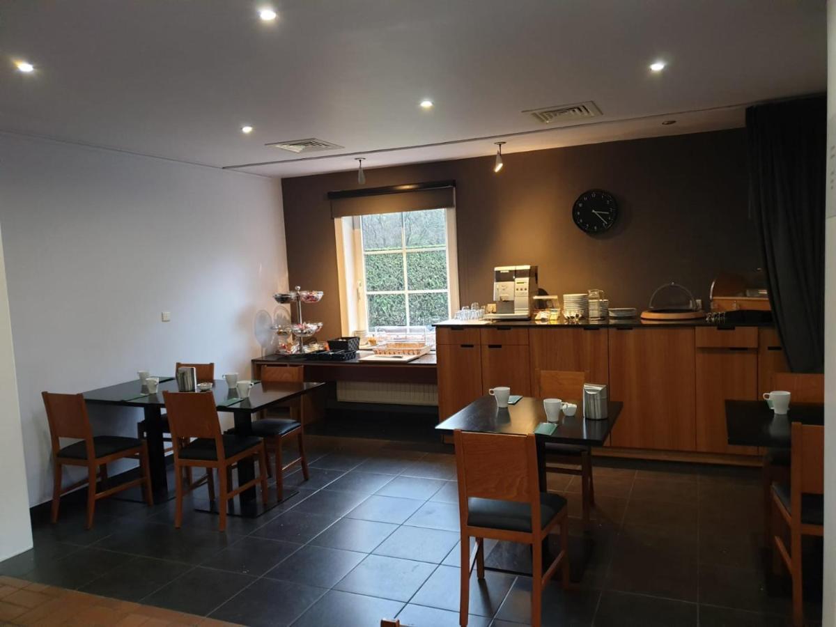 Jfk Hotel Zelzate - Gent Экстерьер фото